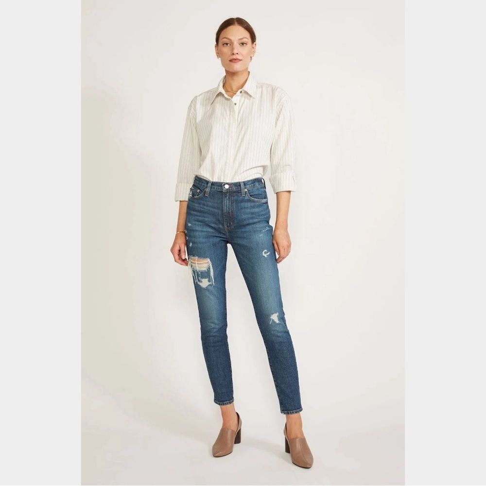 ética Giselle Mid Rise Skinny in Elder Creek